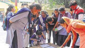 Gujarat Government makes a move to reduce the private schools fees
