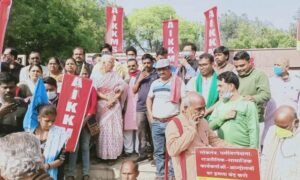 Karnataka farmers make a 2,000 kms journey to Delhi for protesting controversial farm laws
