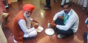 Farmers’ group prefer lunch at Delhi’s Vigyan Bhawan over government food