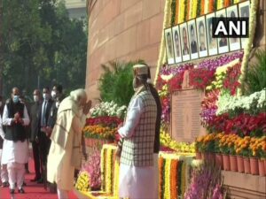 PM Modi, Amit Shah and other ministers pay floral tributes to 2001 attack victims