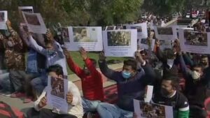 Delhi Police, kin of injured people initiate protest against Jan 26 violence