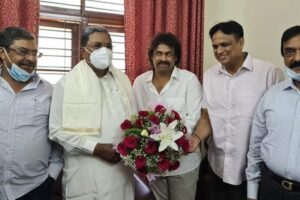 Son of ex-CM of Karnataka from JD(S), Madhu Bangarappa joins Congress