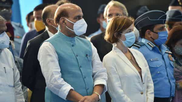 5 Rafale combat jets inducted officially into IAF’s “Golden Arrows” Squadron