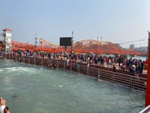 Centre directs SOPs for organizing Kumbh Mela, imposes Covid-19 negative report mandatory