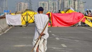 Farmers block the road highways out of Delhi over 100 days of protest against the farm laws